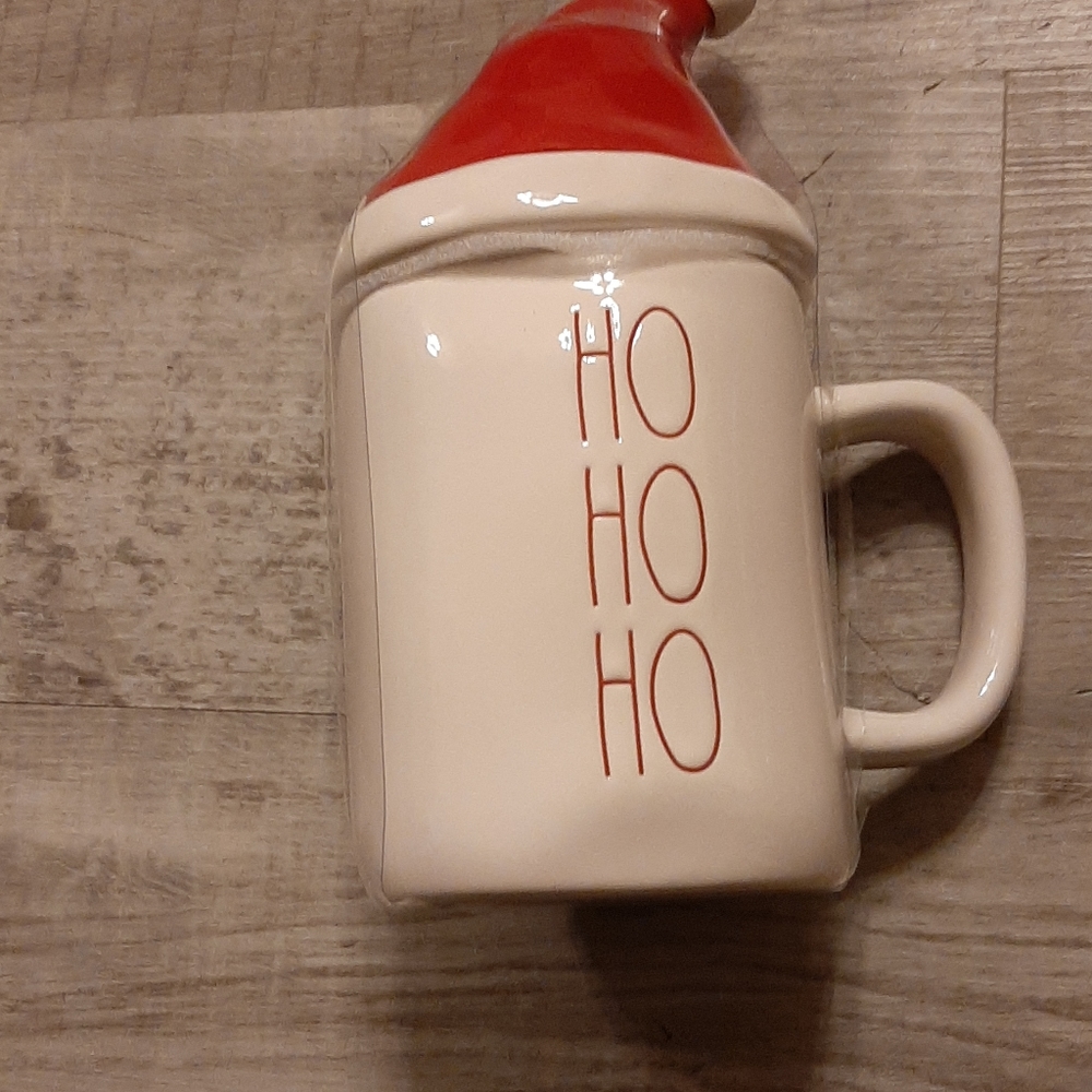 Rae Dunn mugs - Picture 3 of 5